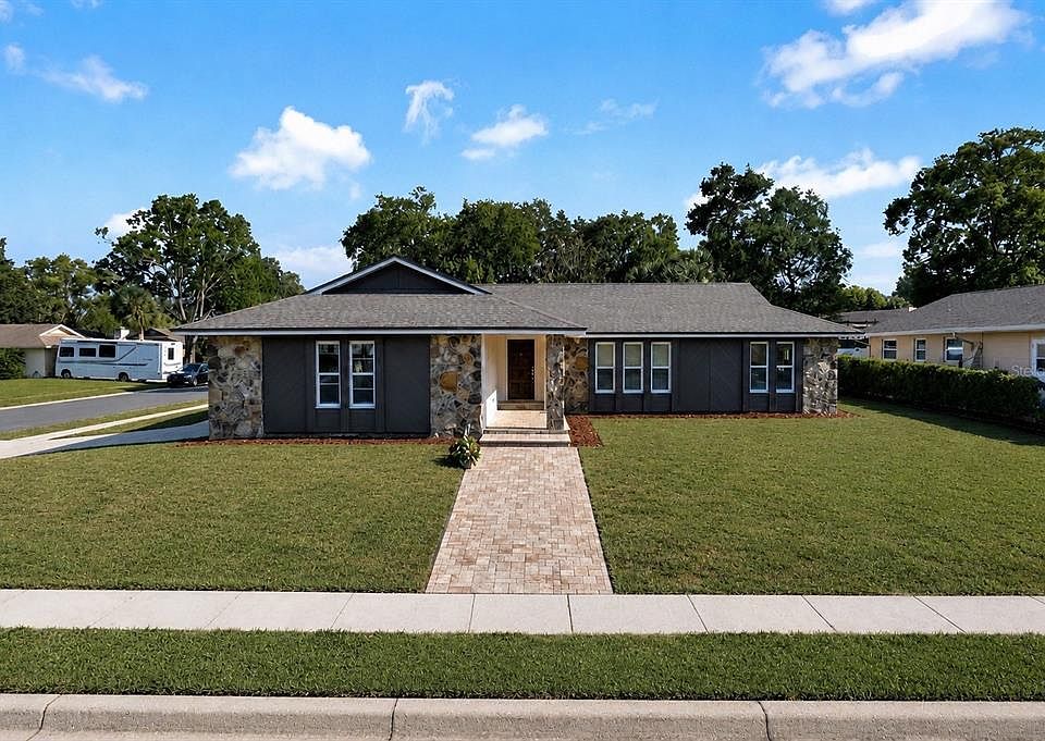 1st image of 2880 Citron Dr