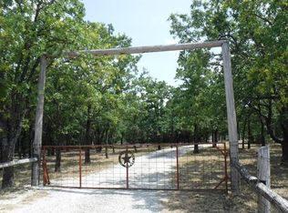 155 Spring Valley Rd, Paradise, TX 76073