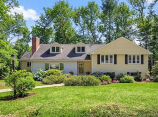 33 Algonquin Rd, Canton, MA 02021