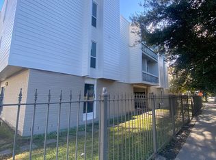 2511 S Carrollton Ave APT 207, New Orleans, LA 70118