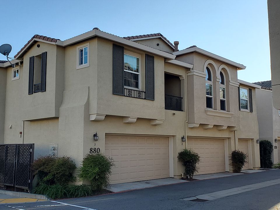 1st image of 880 Sierra View Cir Unit 1