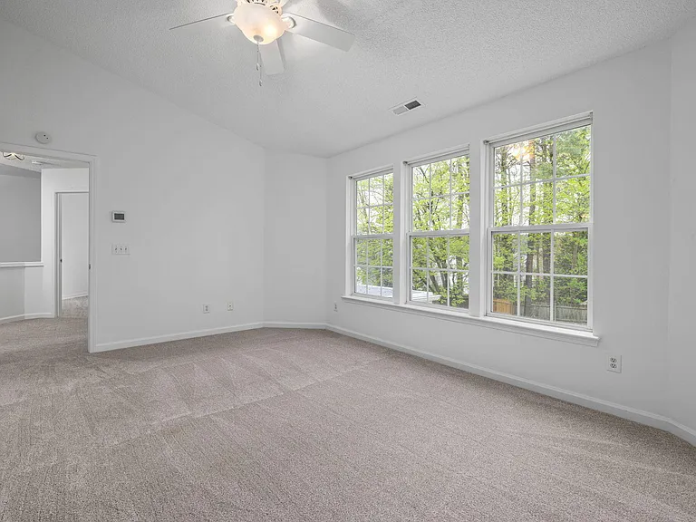 6905 Dawnalia Ct — Photo 25