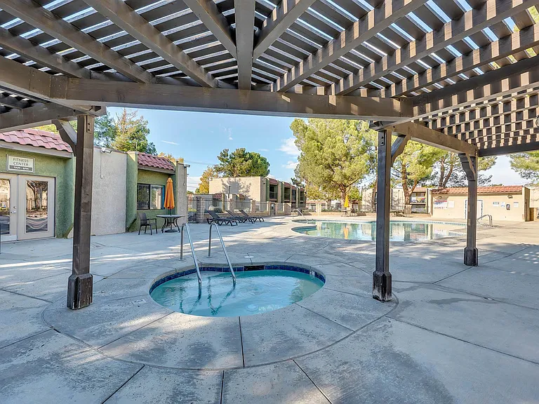 The Fountains at Palmdale — Photo 24