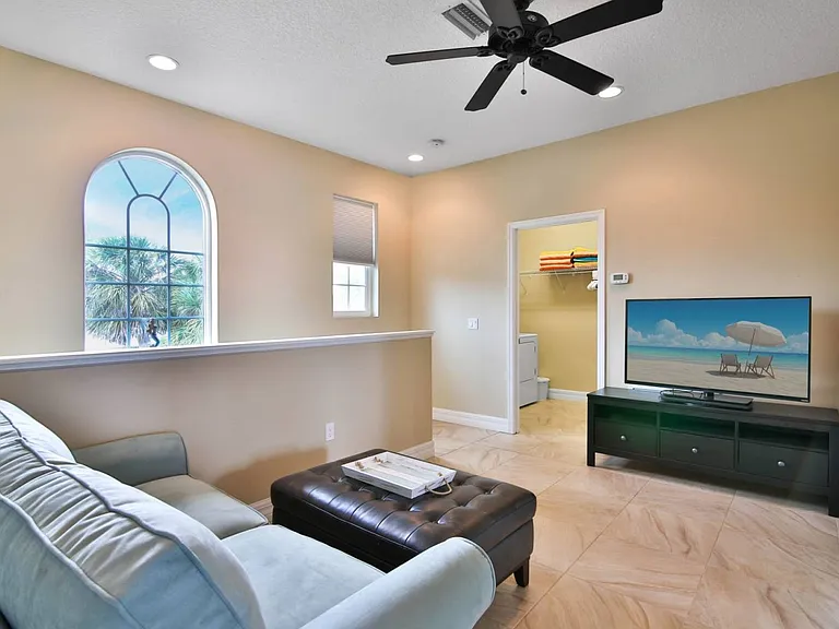 632 Calle De Peru — Photo 19