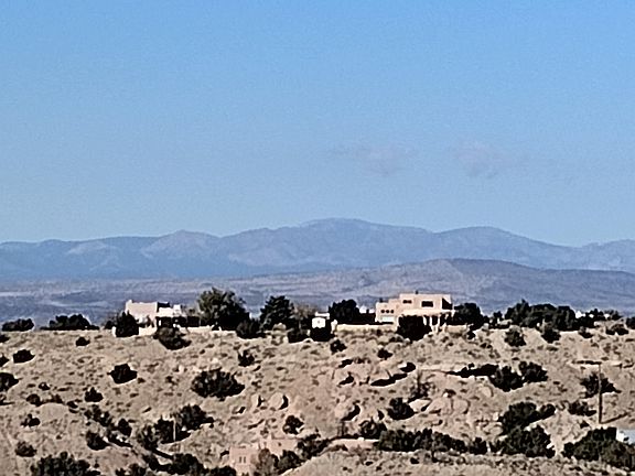 2nd image of 66 Yucca Ln