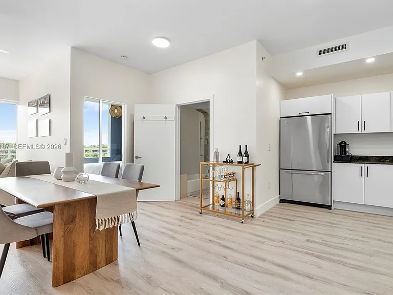 3250 Grand Ave #507 — Photo 12