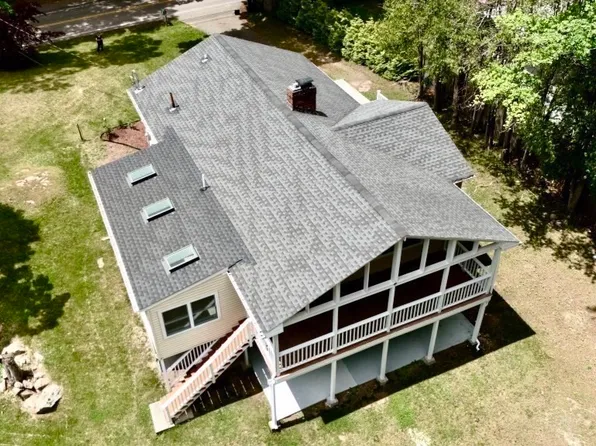 82 Cottage St, Natick, MA 01760