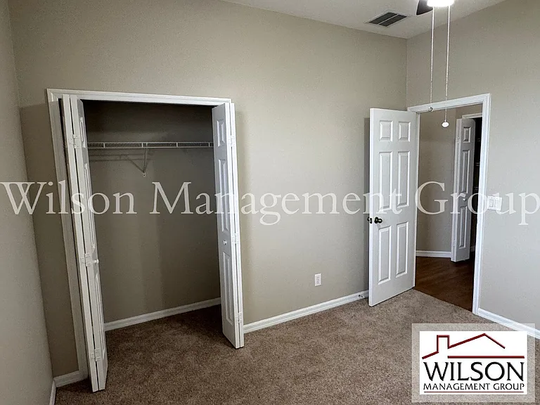 5004 Adair Oak Dr — Photo 22