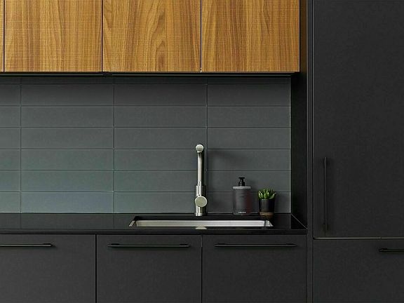5th image of 411 W 35th St APT 3G