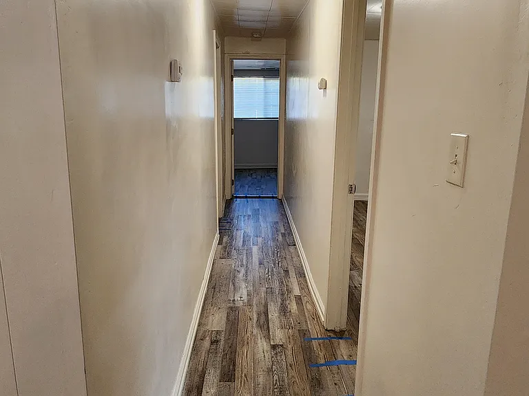 1218 S Watson St — Photo 24