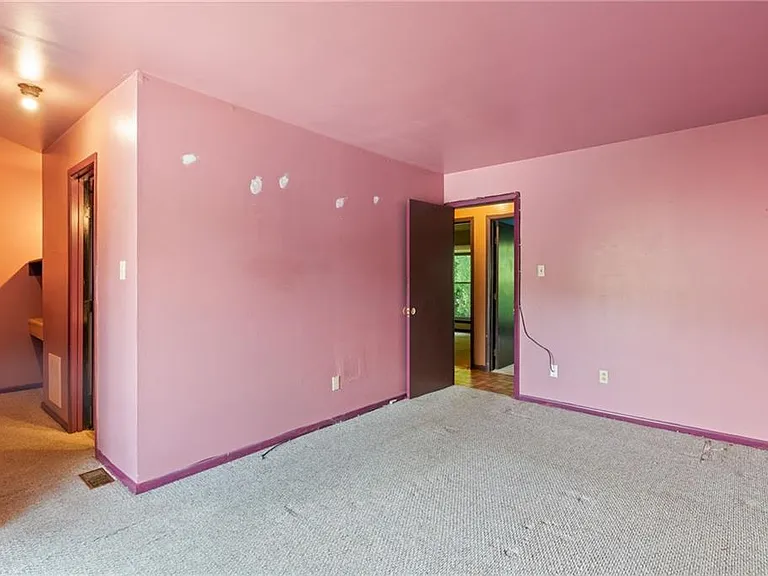 1365 E Tanners Creek Dr — Photo 18