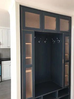 Rented by Compass | media 21