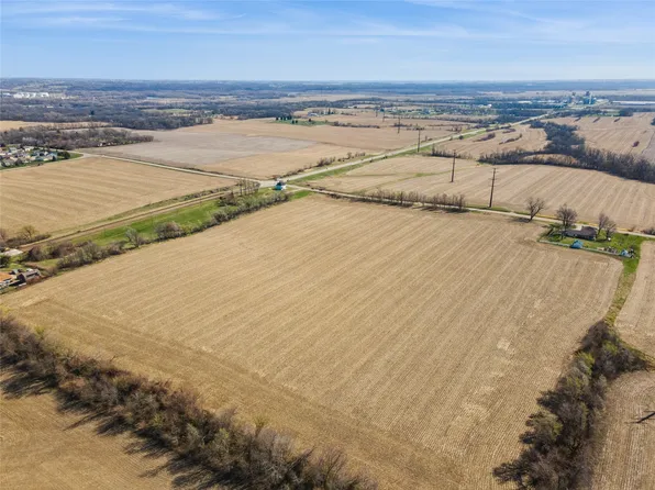 6416 SE 36th St, Des Moines, IA 50320