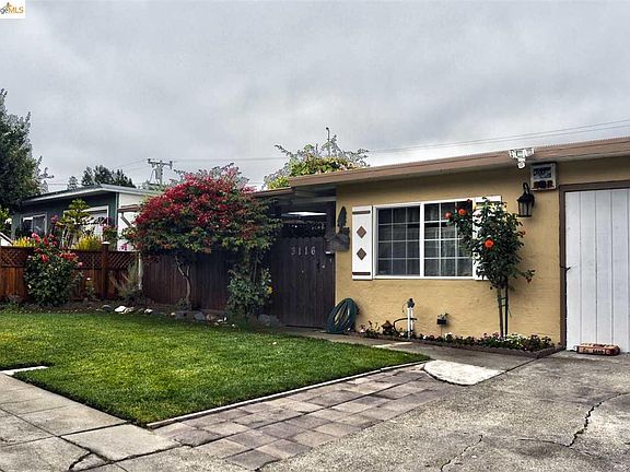 2nd image of 3116 Henderson Dr
