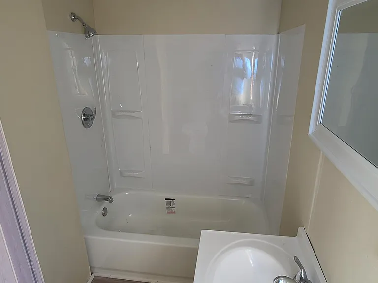 1558 Lucas Bay Rd — Photo 10
