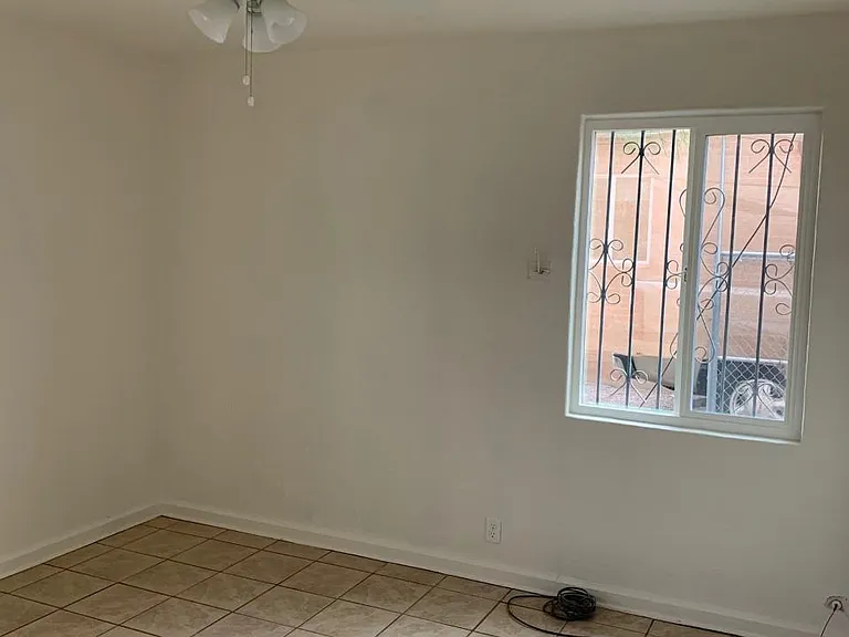 650 N Erin Ave — Photo 4