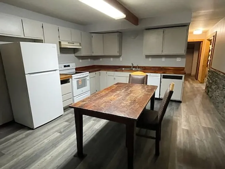 2560 C P Howard Dr — Photo 10