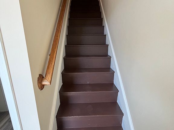 5th image of 4 Ferryalls Ct #2