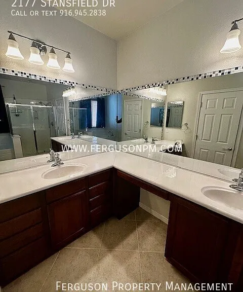 2177 Stansfield Dr — Photo 17