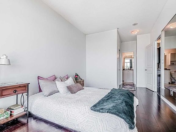 5th image of 2240 Lake Shore Blvd W #312