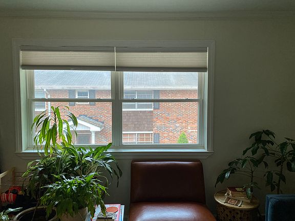 5th image of 821 Durant Pl NE APT 3