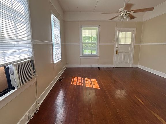 3rd image of 114-116 5th St #114