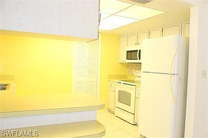 3rd image of 1851 Coral Point Dr