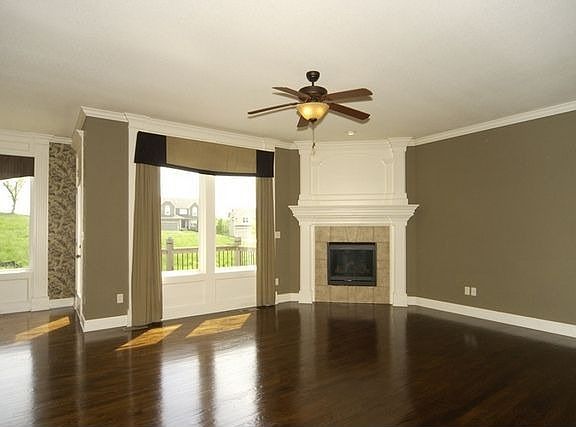 4th image of 10210 Polfer Ln