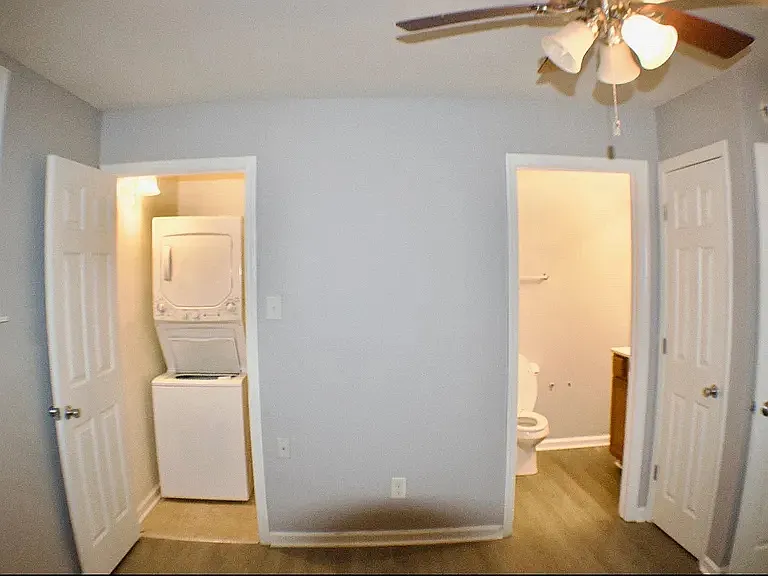 218 N Broadway St #4 — Photo 12