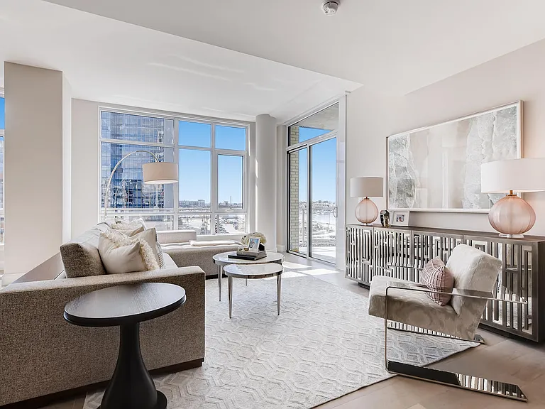 Liberty Harbor East — Photo 56
