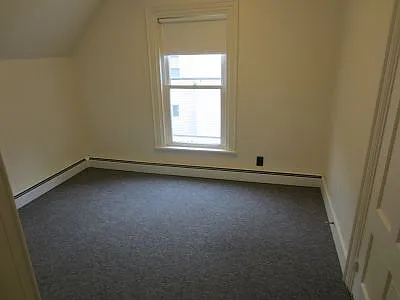 27 Dillingham St — Photo 14