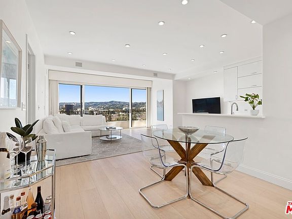 4th image of 10501 Wilshire Blvd Unit 2201