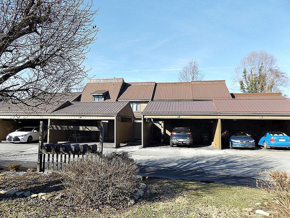 1st image of 520 Fleetwood Dr #D-unit D