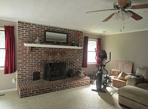 3rd image of 5135 Brookvalley Dr