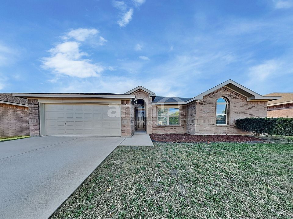 1st image of 924 Mesa Vista Dr