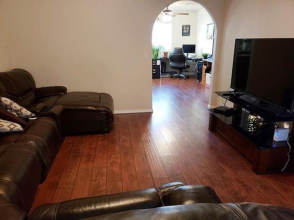 5th image of 2502 Eastridge Dr