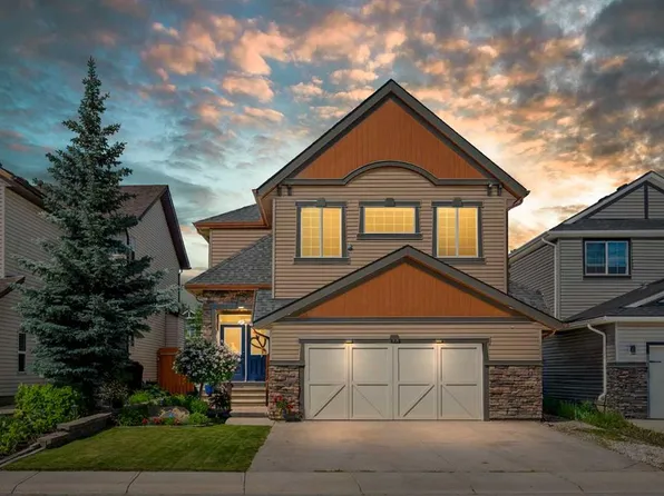 144 S Silverado Skies Mnr SW, Calgary, AB T2X 0K2