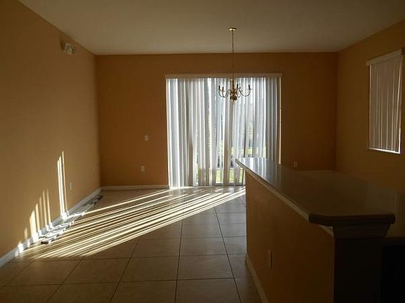 3rd image of 5489 Paradise Cay Cir