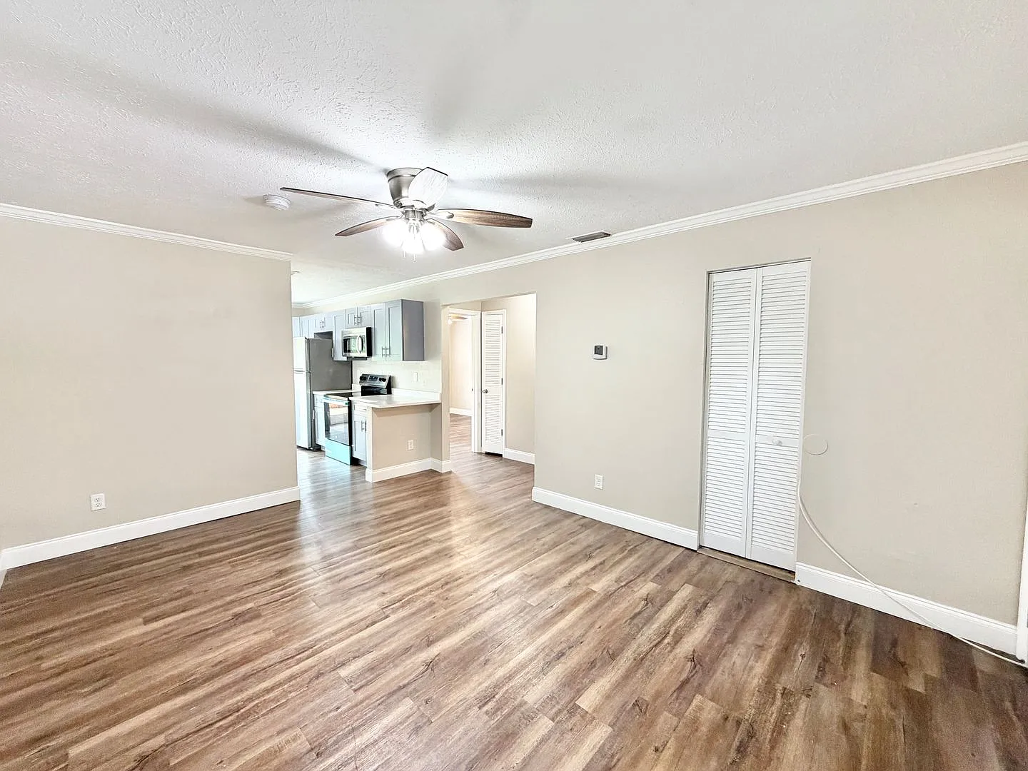 P (Shechtman 3230-3270 Thomasson Dr) — Photo 4