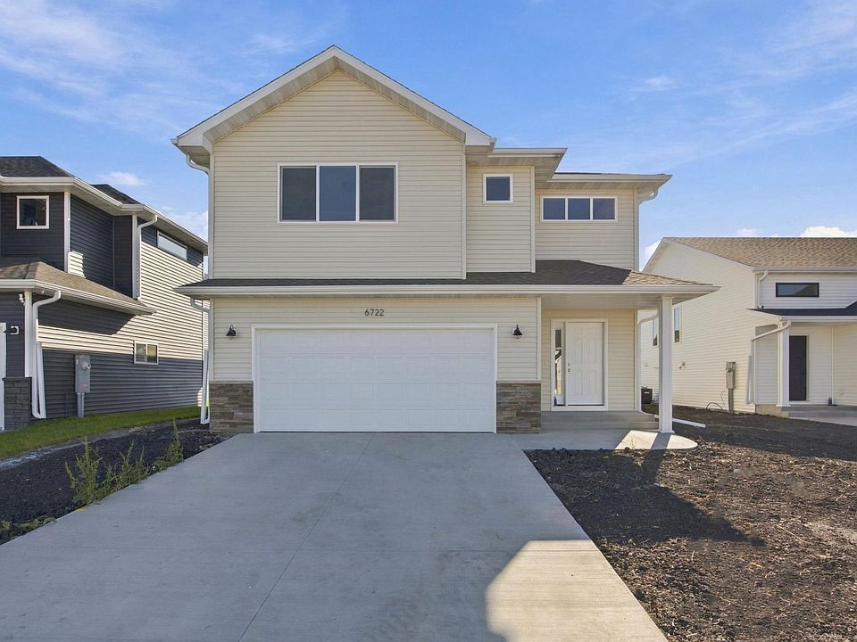 1st image of 6722 Selkirk Dr S