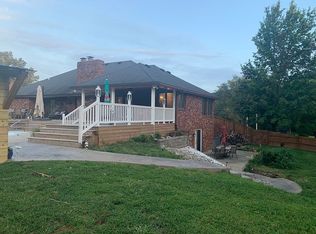 123 SE Moore Rd, Saint Joseph, MO 64504