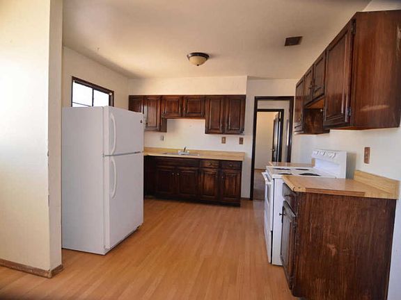 4th image of 2306 N Mesa Verde Ave