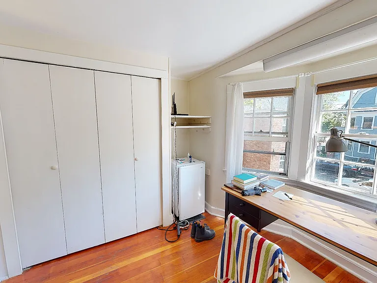 38 Gibson St #7 — Photo 7