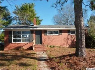 1301 Crescent St, Monroe, NC 28112