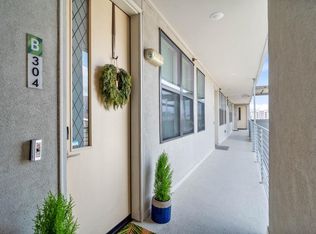 2401 Crawford St #B304, Houston, TX 77004