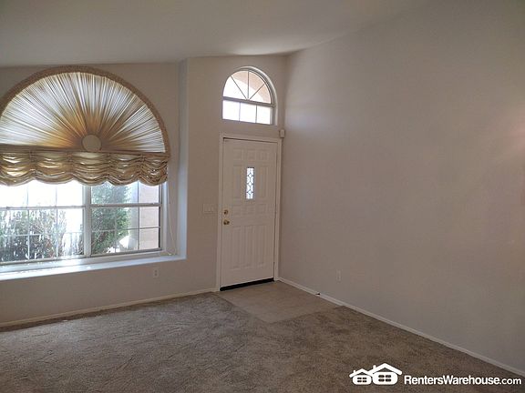 3rd image of 6926 E Lomita Ave
