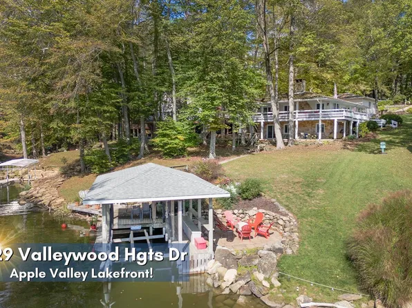 729 Valleywood Heights Dr, Howard, OH 43028