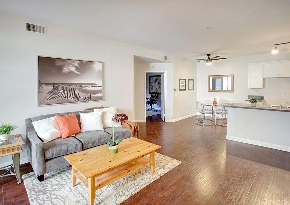 1st image of 13133 Le Parc Blvd #805