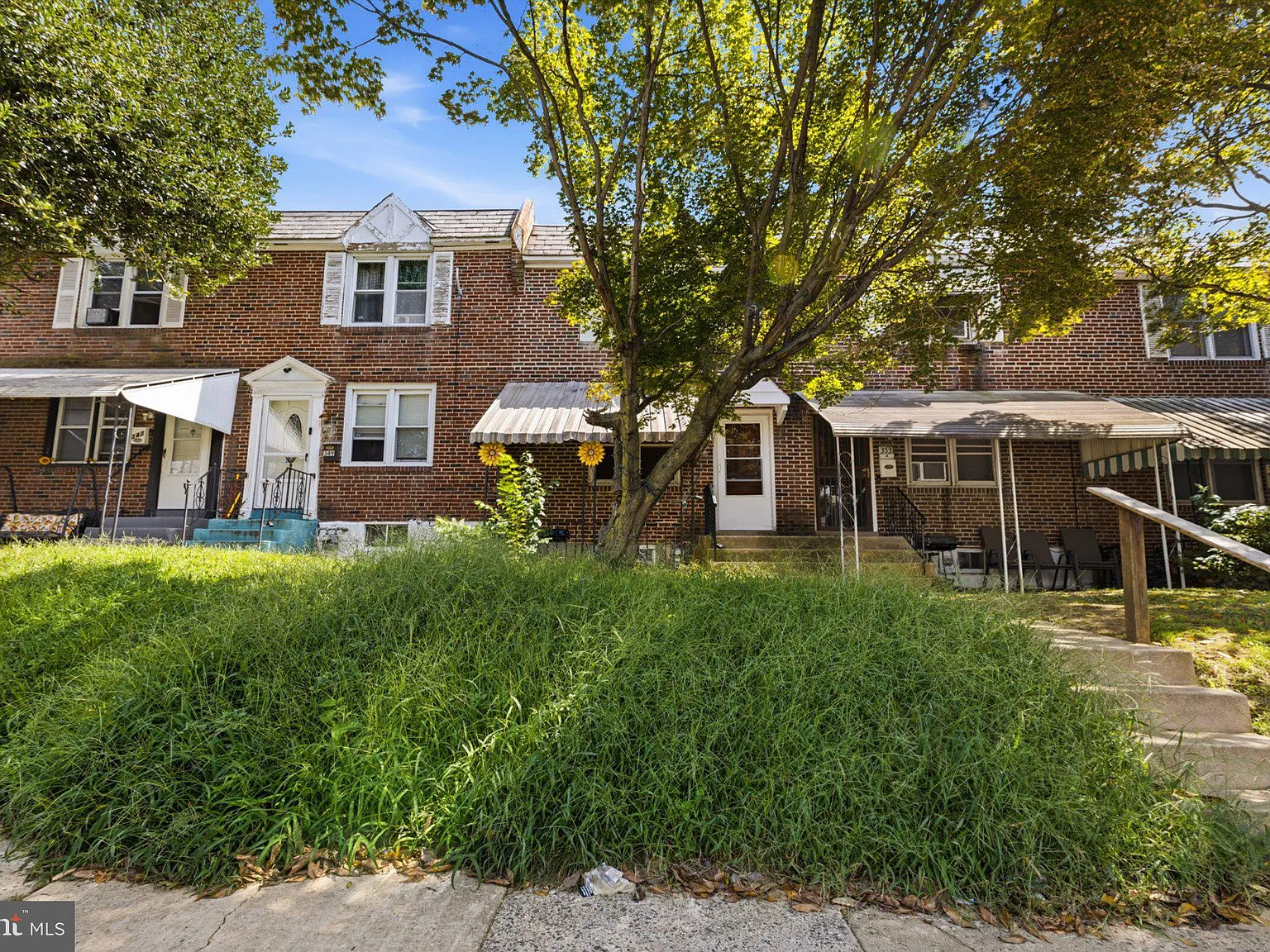 3 bed, 1.0 bath, 1152 sqft, $1,550 — Photo 2