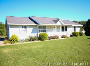 3355 Bennington Dr NE, Cedar Springs, MI 49319